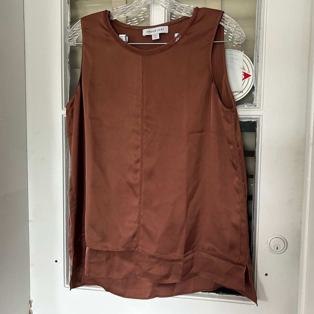 NWOT Amour Vert shell tank